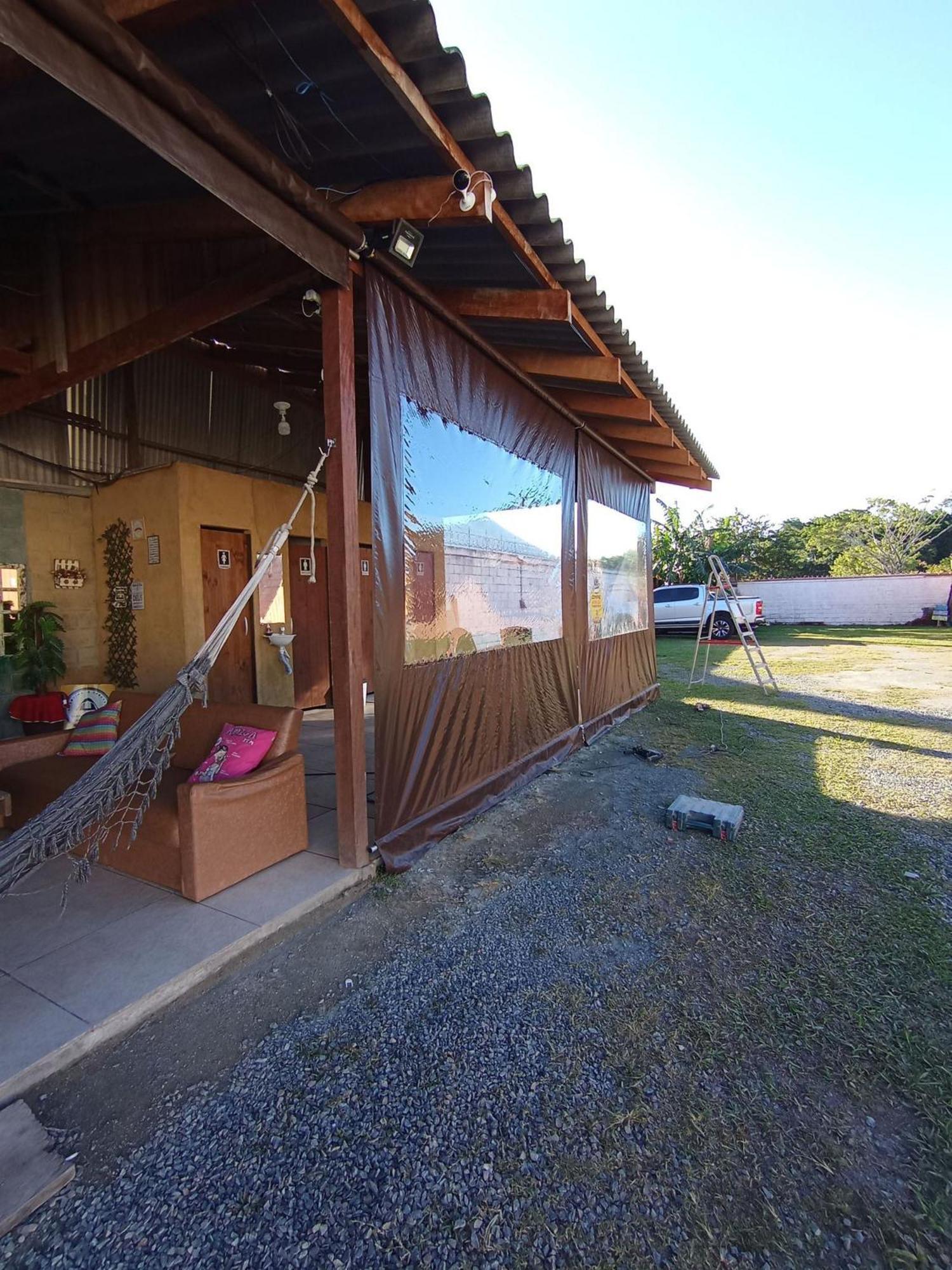 Cabana Com Ar Condicionado E Area De Cozinha E Banheiro Compartilhado A 10 Minutos Do Parque Beto Carrero Villa Penha  Eksteriør billede